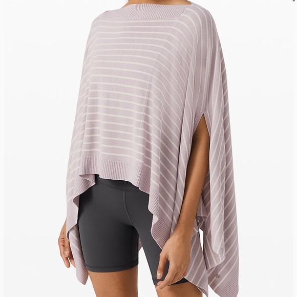 Lululemon 🍋 Forward Flow Poncho - Picture 2 of 4
